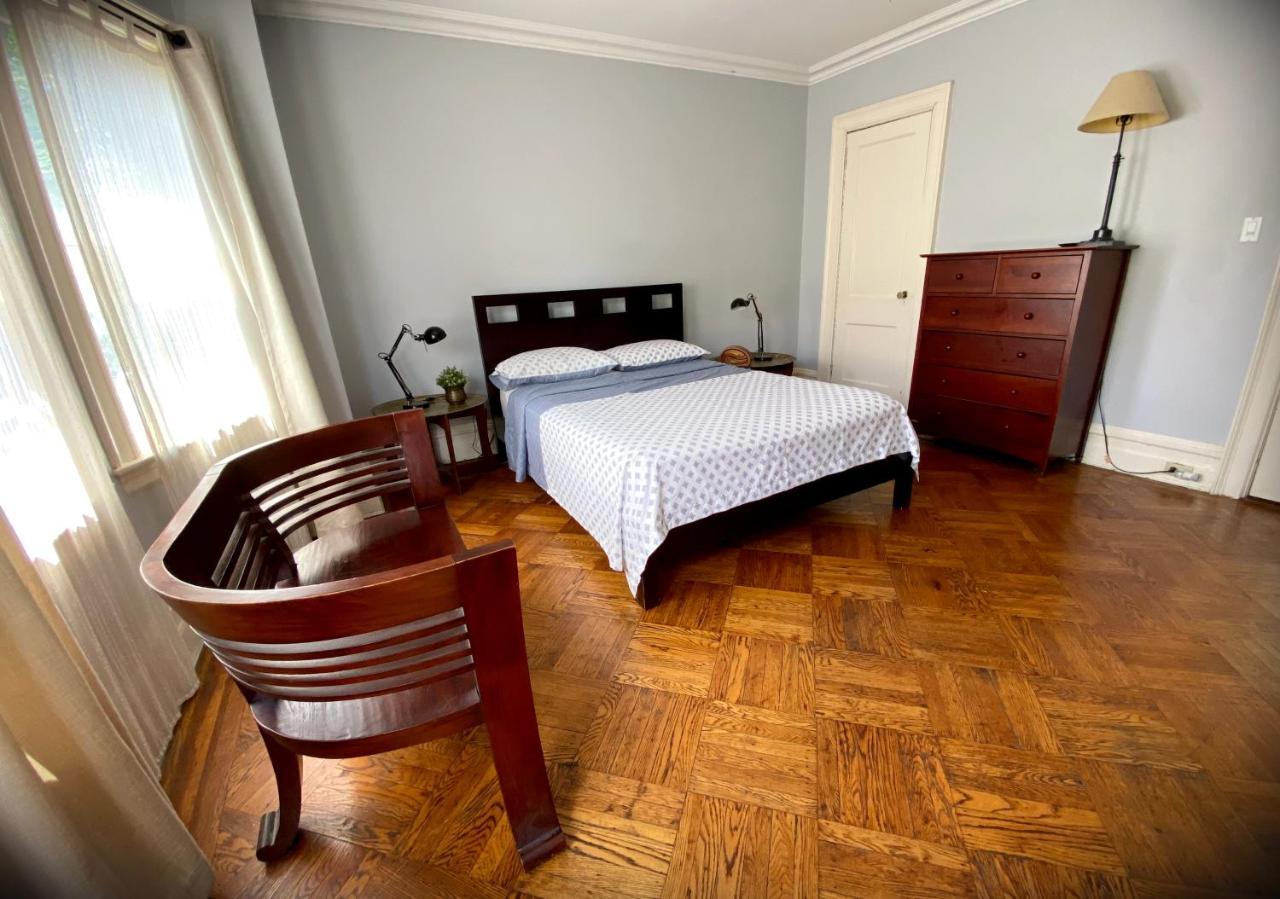 Spacious Bedroom In A Brooklyn House Shared With Host New York Exterior foto